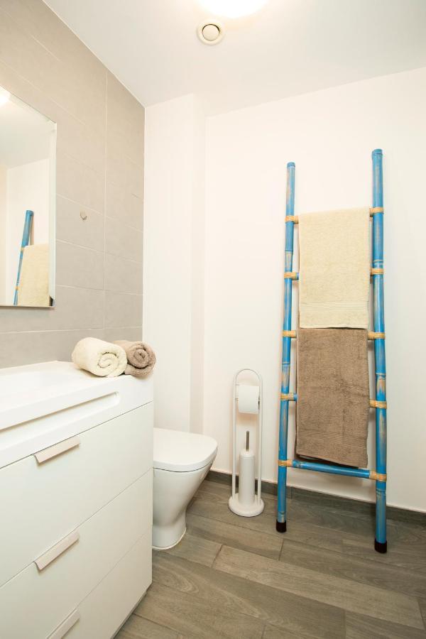 Green View Luxury Appartment In New Complex Pueblo Majorero Next To Golf Course 5 Min Walk From The Beach And Atlantico Shopping Centre In Caleta De Fuste Next To Cassino And Elba Sara Hotel 2 Bedrooms 2 Bathrooms Huge Terace! Extérieur photo